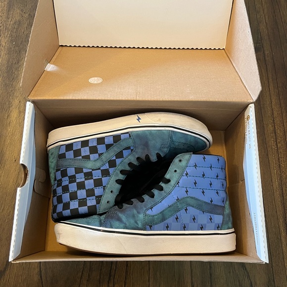 Vans x Harry Potter High Tops💧🌟WORN ONCE🌟 - Picture 2 of 4